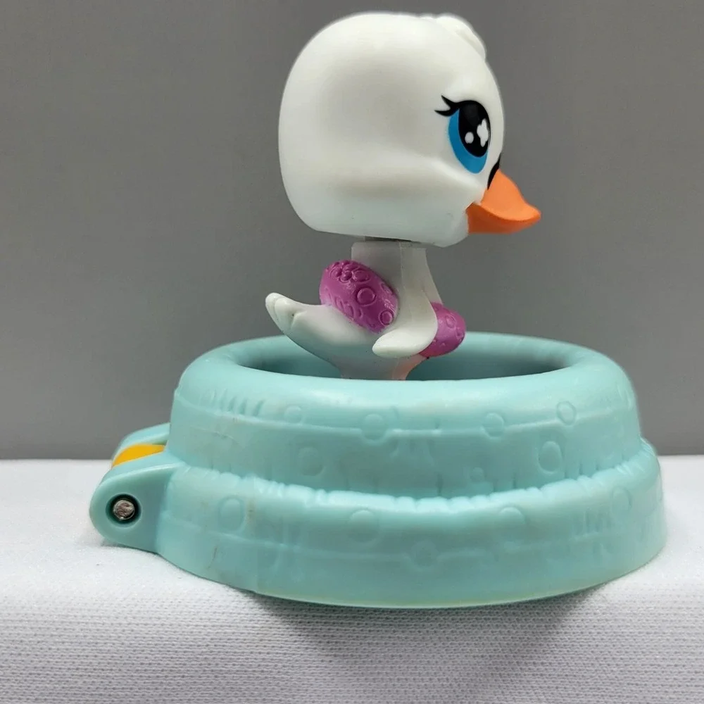 Littlest Pet Shop Mcdonalds Duck Figure With Blue Pool & Yellow Clip Hasbro